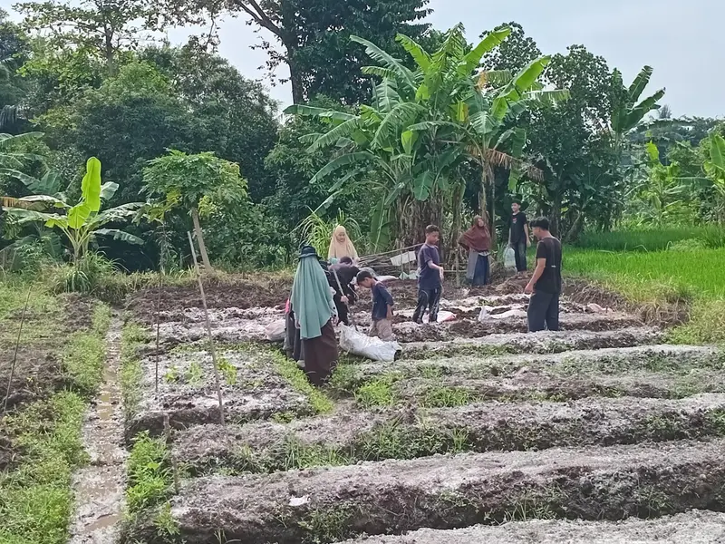 Momen keseharian Sayogya
