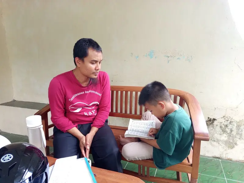 Momen keseharian Sayogya